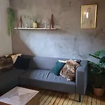Balistyle Incl Jacuzzi Near Amsterdam And Schiphol