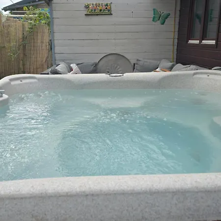 Balistyle Incl Jacuzzi Near Amsterdam And Schiphol Nyaraló *