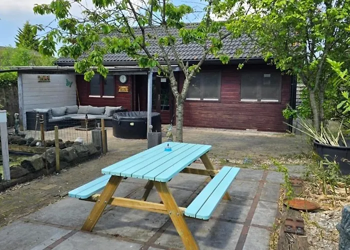 펜션 Balistyle Incl Jacuzzi Near Amsterdam And Schiphol Vijfhuizen