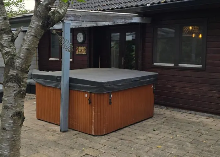 Balistyle Incl Jacuzzi Near Amsterdam And Schiphol 펜션 Vijfhuizen