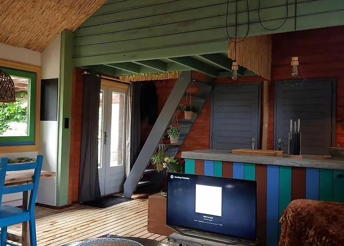 Balistyle Incl Jacuzzi Near Amsterdam And Schiphol 別荘 Vijfhuizen